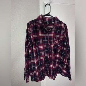 Woman’s long sleeve flannel.